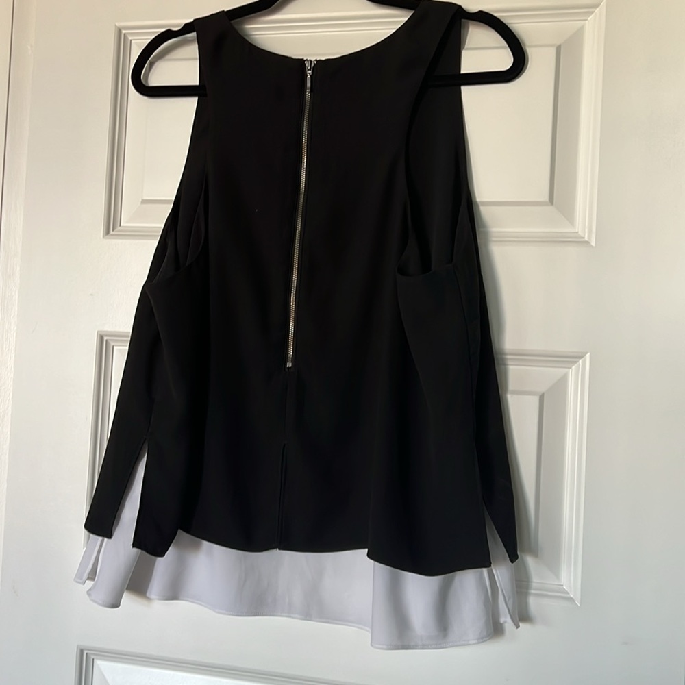 Dress top - Picture 2 of 5